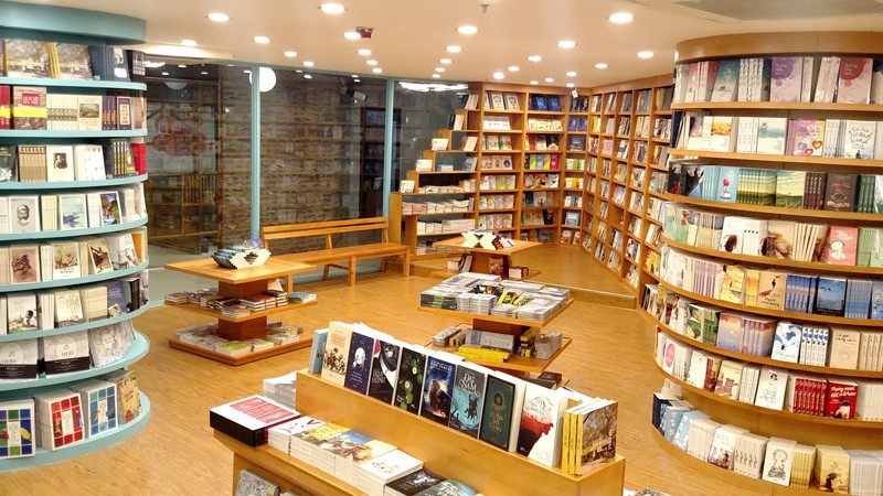 Nhà sách lớn đà Nẵng